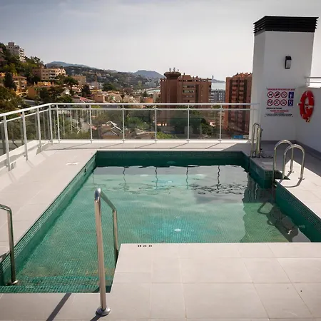 Apartamento Con Vistas En Paseo De Reding By Rent Me Apartment Malaga