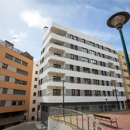 Apartamento Con Vistas En Paseo De Reding By Rent Me Apartment *